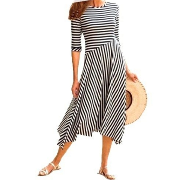 Soft Surroundings Striped Ribbed Navy & White Asymmetric Hem Dress Size Small - Picture 1 of 10